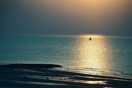 &quot;nog effen opt gemak een strandwandeling doen&quot;