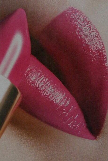 LIPPEN EN LIPPENSTIFT PINK RIBBON