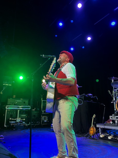 Optreden Pater Moeskroen Nobel, Leiden