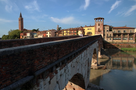 Verona Ponte Pietro