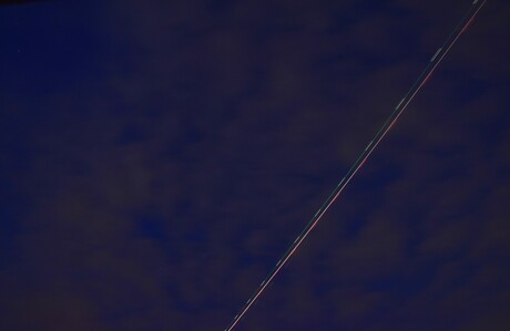 Vliegtuig die overgaat 