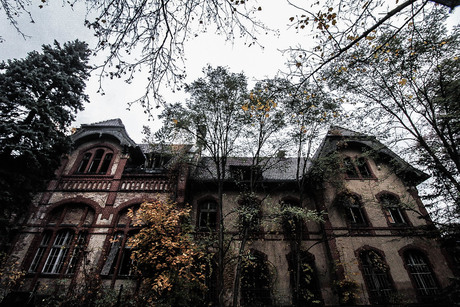 abandoned hospital.