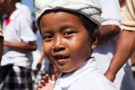 Een "jonge" Balinese lach