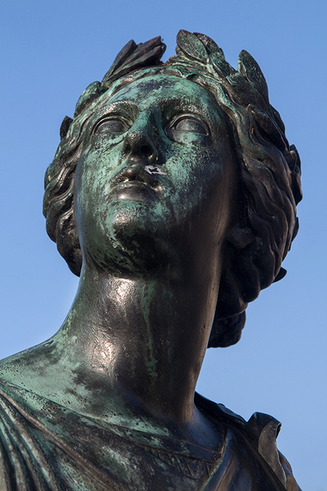 Standbeeld Heuvelplein, Tilburg