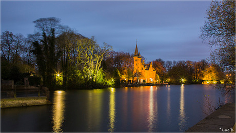 Brugge bij valavond