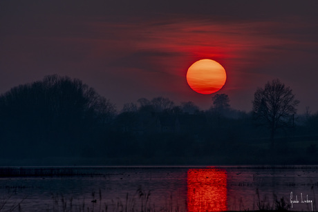 Zonsondergang aan het Vinne