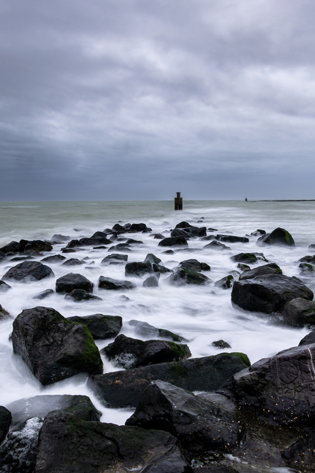 Storm aan de Brouwersdam