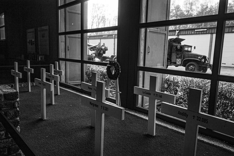 oude oorlogs kruisen uit de museum