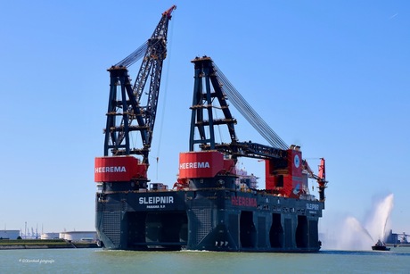 Heerema Sleipnir 2