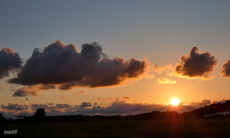 zon ondergang 1 juni '22