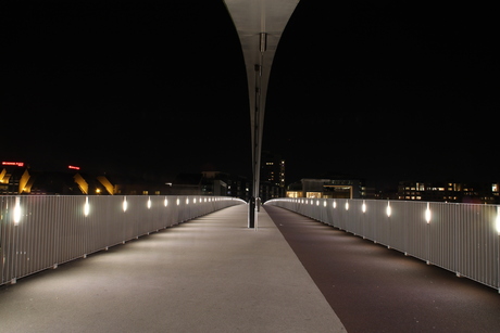 Voetgangersbrug "Hoge Brug" Maastricht.