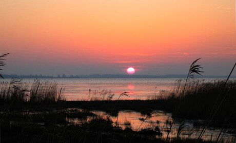 Zonsondergang op Lauwersoog 2