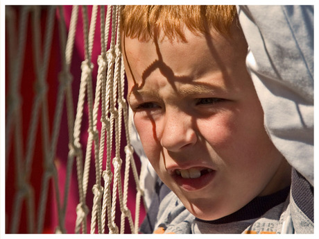 Concentratie op de kermis