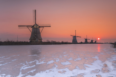 zonsopkomst op Kinderdijk