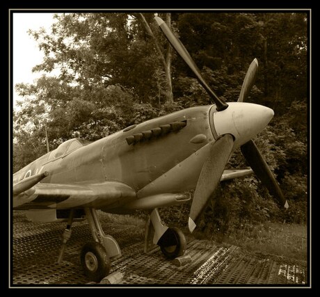 Spitfire-2