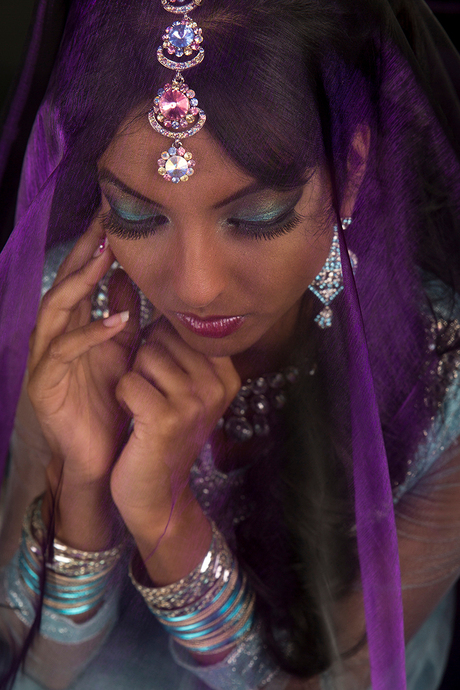 Bollywood-shanti-purple