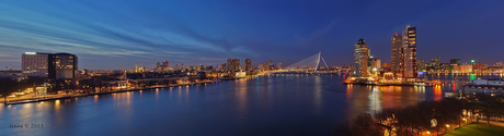 Panorama complete skyline van rotterdam