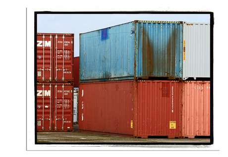 Containers haven van Waalwijk