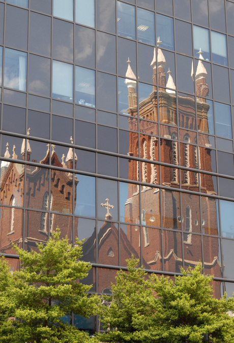 Oud spiegelt zich in nieuw