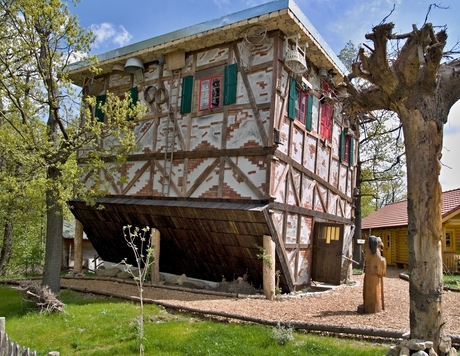 Het omgekeerde huis.