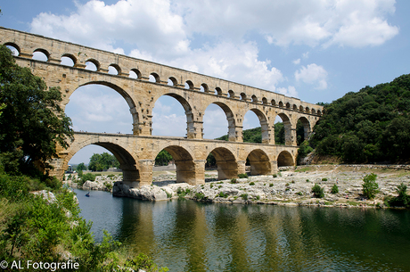 pont du gard.jpg