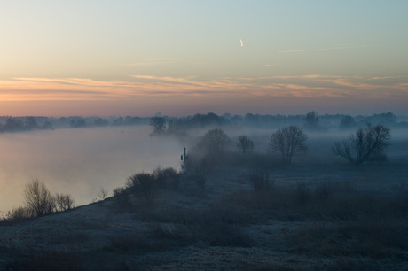 Zonsopkomst Ijssel bij Kampen