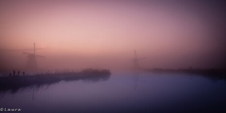 Molens in de mist