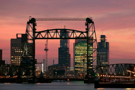 Avondrood Rotterdam