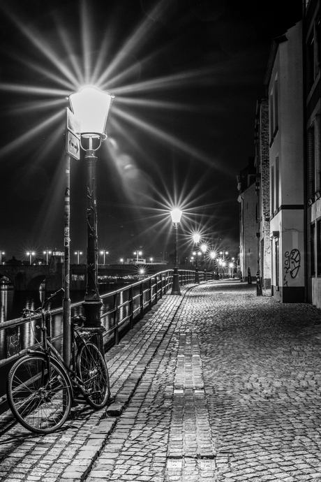 Maastricht bij nacht