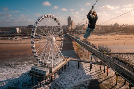 Op de pier in Scheveningen