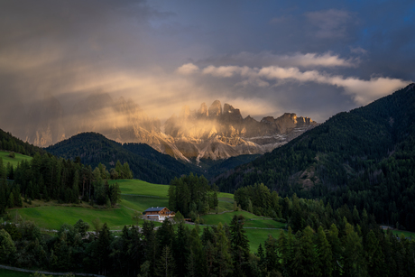 Glowing mountains