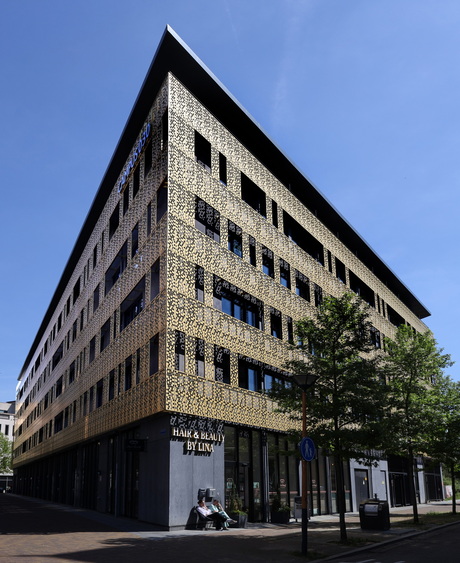 Campus 030 - 1