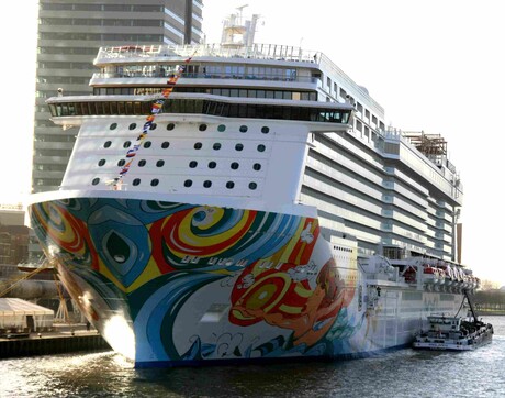 Cruiseship.