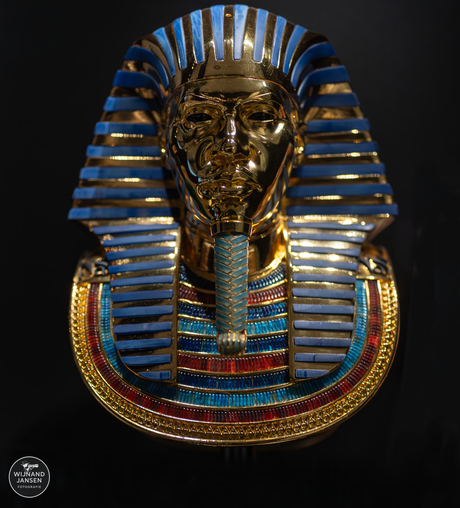 The Golden Death Mask