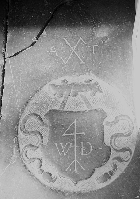 Grafplaat die alleen deze afbeelding heeft  ? 