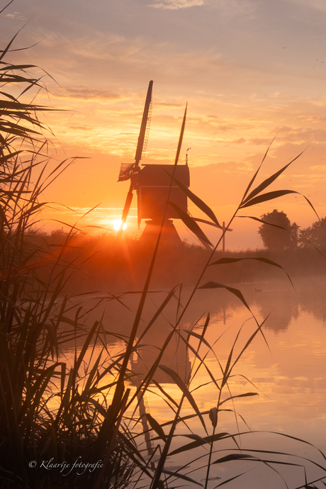 Zonsopgang bij de Broekmolen
