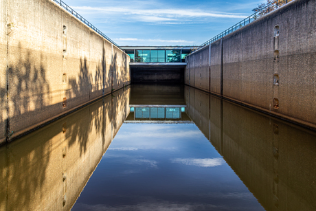 Oude sluis Reindersmeer
