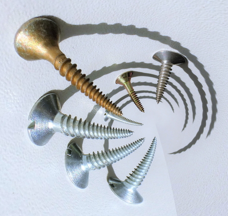 Dancing Screws