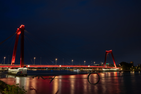 De rode Willemsbrug... 