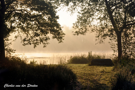 Zonsopkomst bij de visvijver Dwingeloo