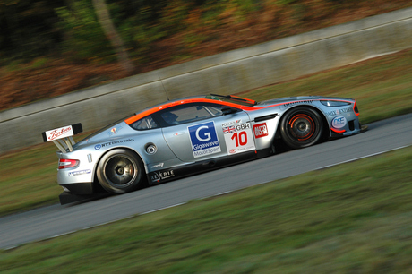 Aston Martin DBR9 GT1