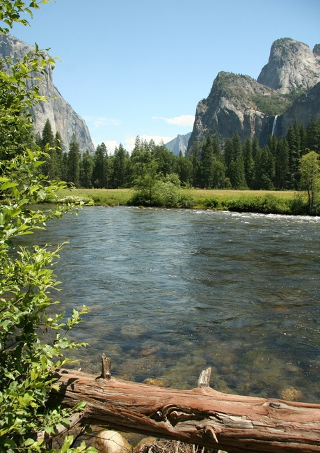 Helder &quot;yosemite park&quot; water