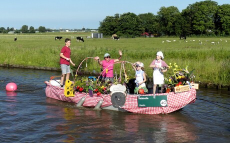 P1250293  PINK  RIBBON   Varend Corso Jeugd sloep   nr4C   op 23 juni 2024 