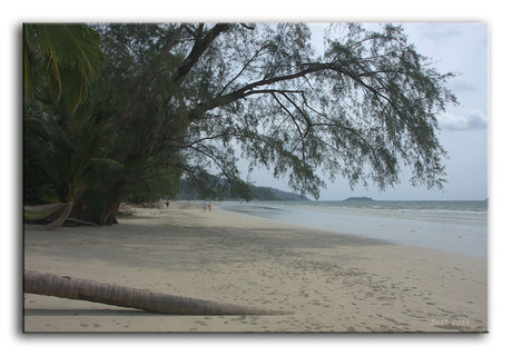 Een strand op Koh Chang, Thailand