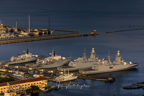 Qui Vis Pacem, Para Bellum