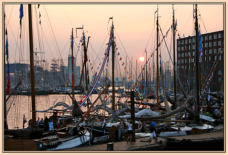 Zonsondergang Sail 2005