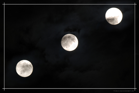 3 Moons
