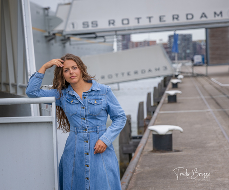 Portret Sariëlle 