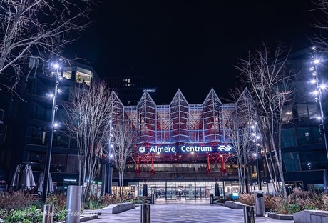 Station Almere centrum