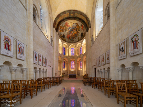 Kerk bij de Abbaye aux Dames te Caen, Frankrijk